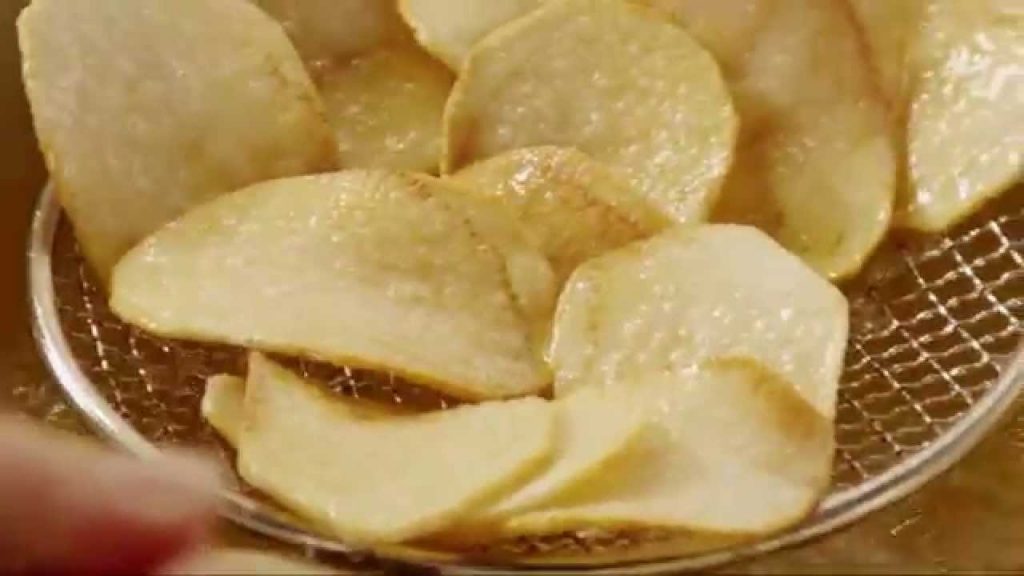 How to make potato chips at home?